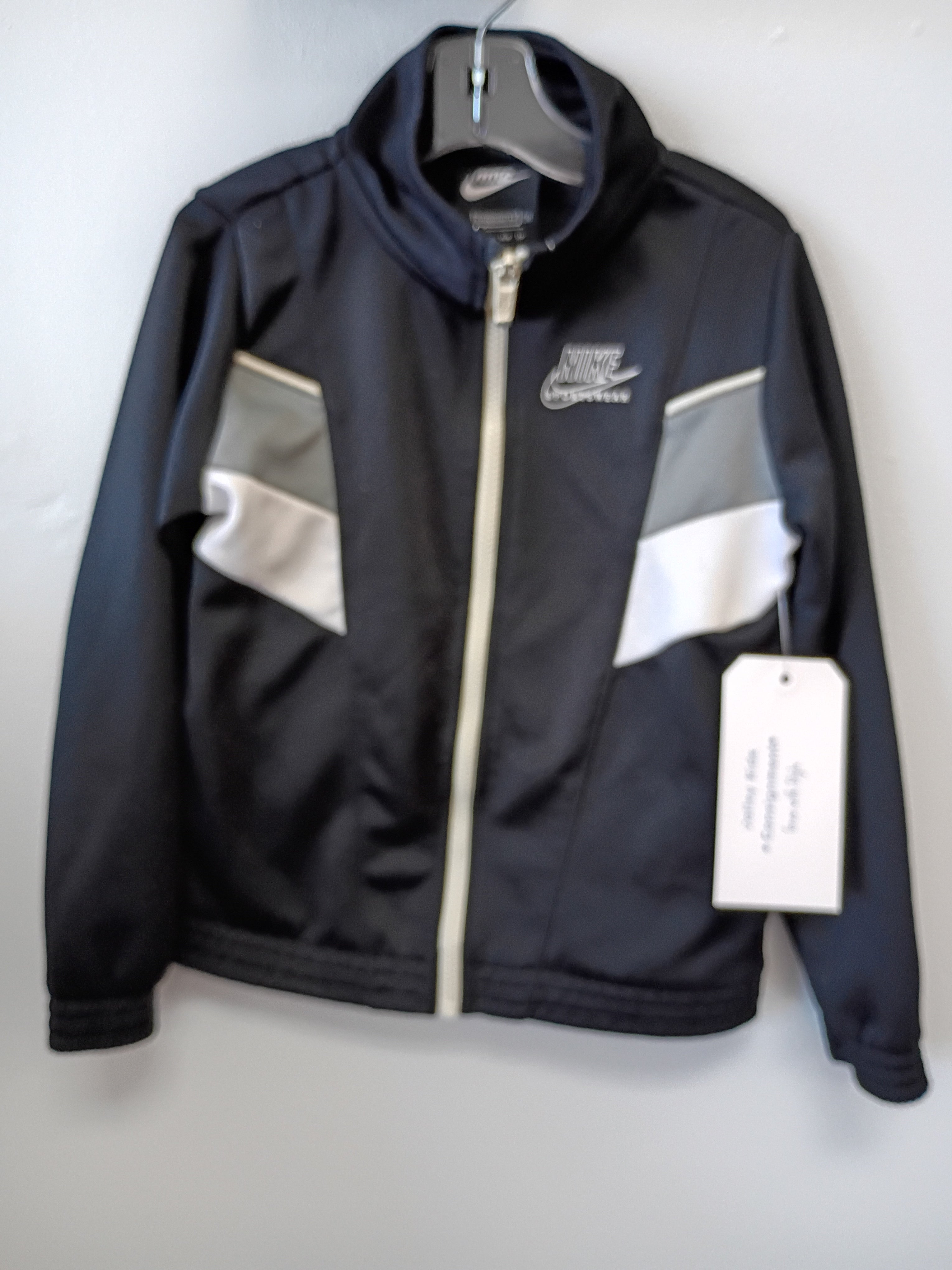 NIKE TRACK / SPORTS JACKET