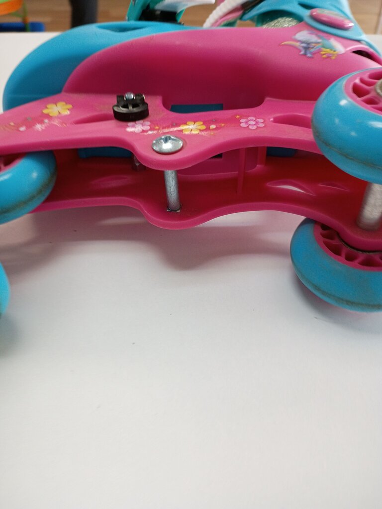 Girls' Adjustable Roller Skates