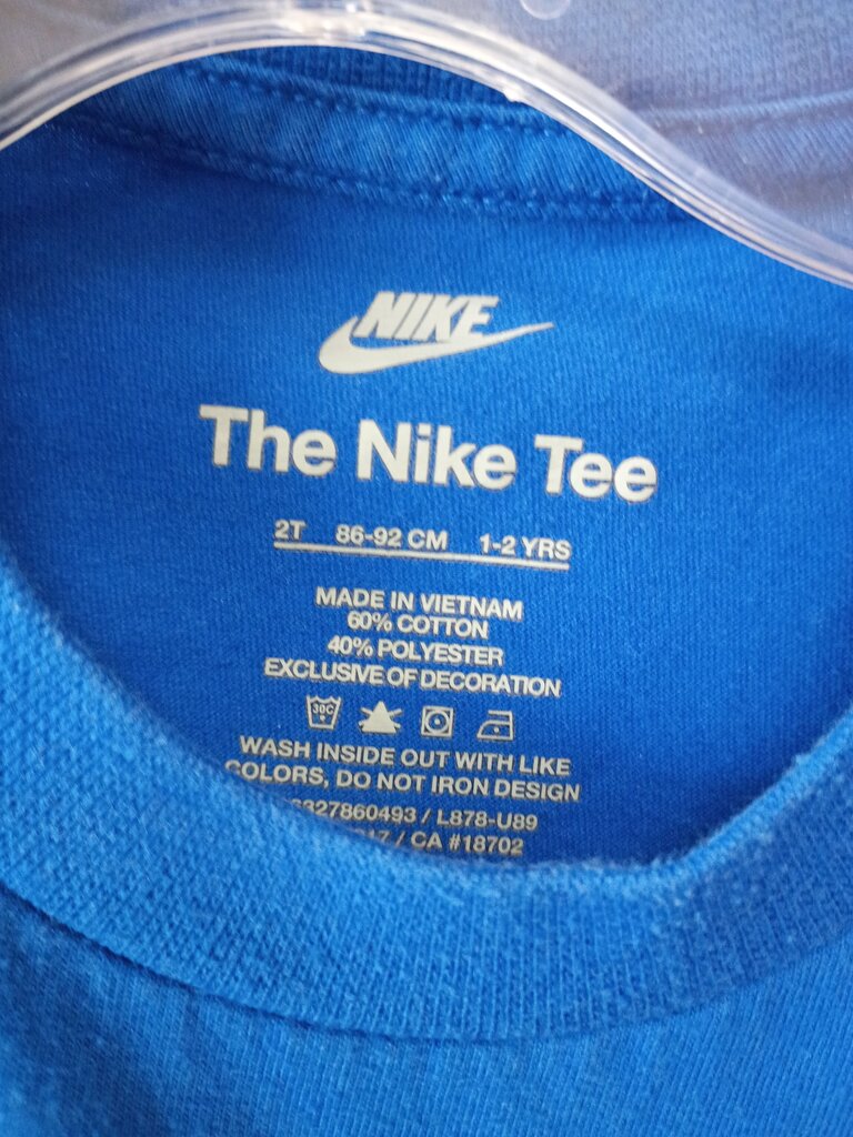 Nike The Nike Tee