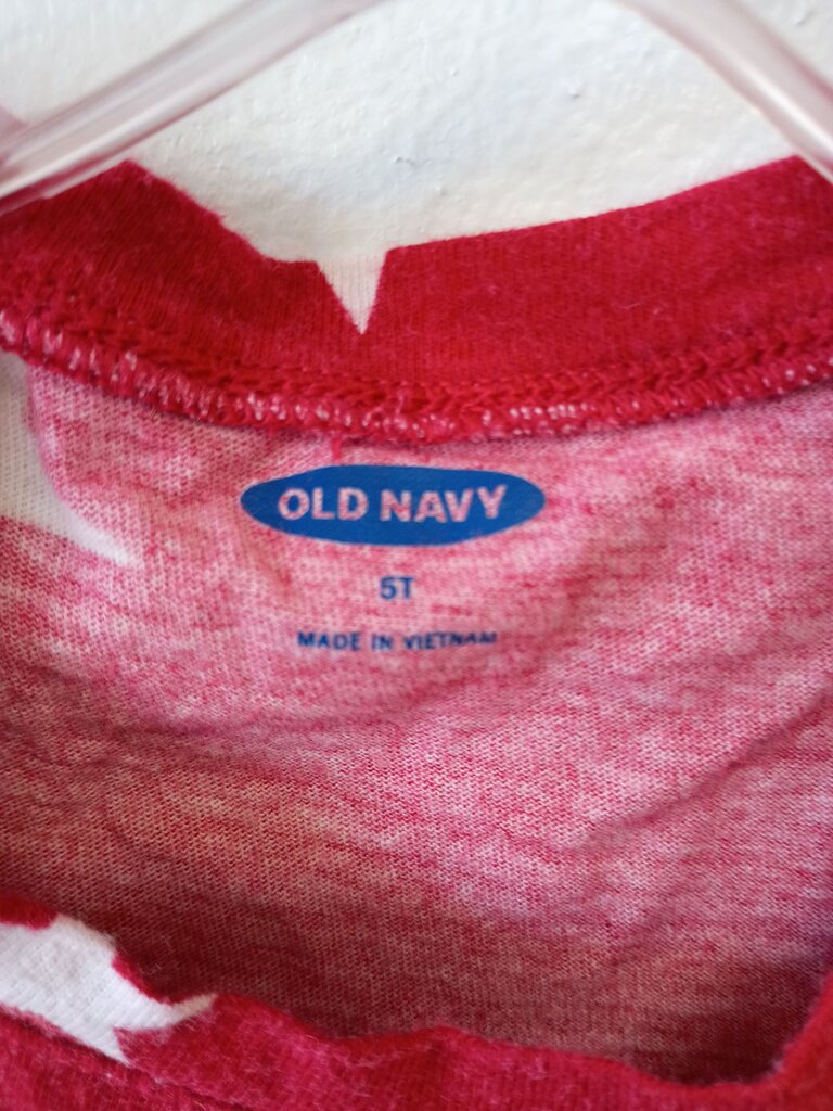 Old Navy Red Star Print T-Shirt