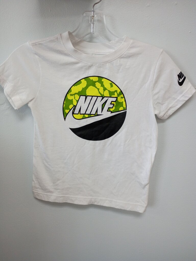Nike Youth Graphic Tee
