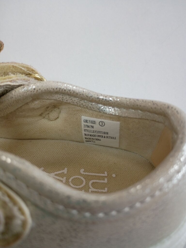 Just One You Girls' Silver Shoes with Bow