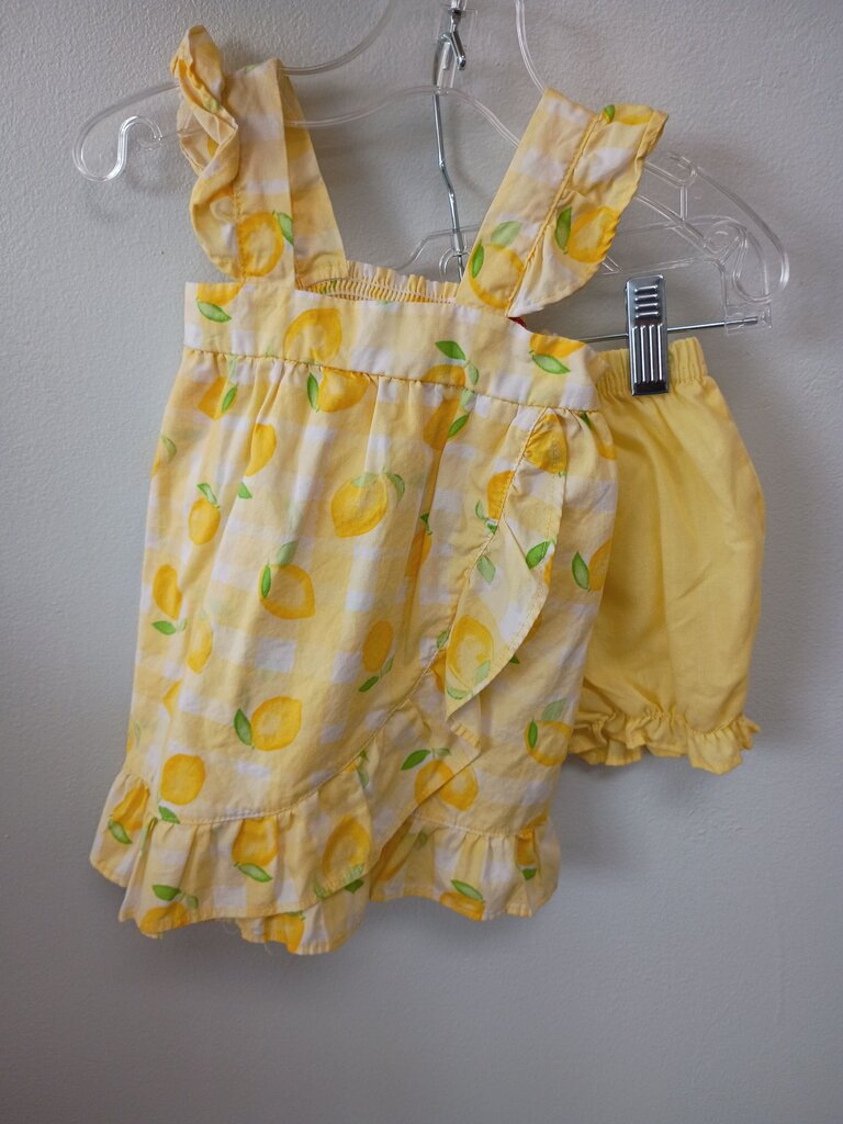 Penelope Mack Yellow Lemon Print Summer Outfit