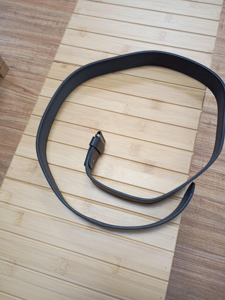 Black Leather Stylish Belt with Decorative Patterns