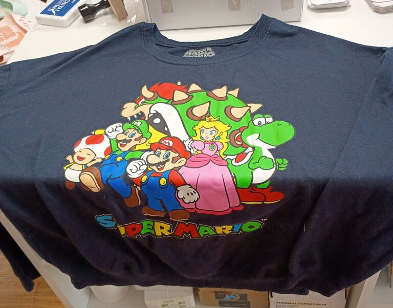 Super Mario Graphic Sweatshirt