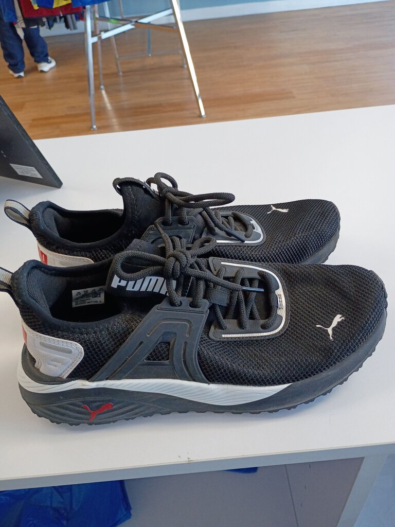 Puma Men's Black Athletic Shoes