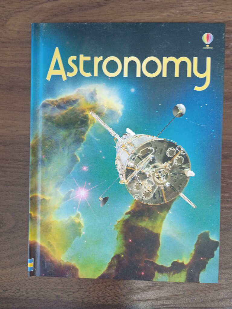 Usborne Beginners Astronomy Book