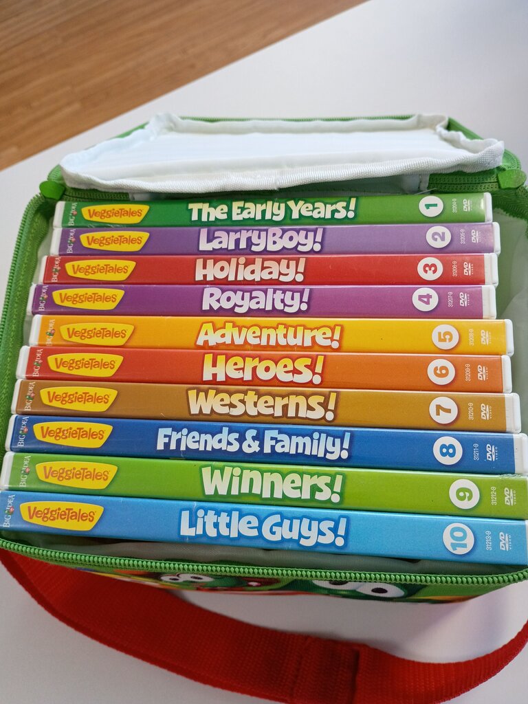 VeggieTales DVD Carrying Case with Movies