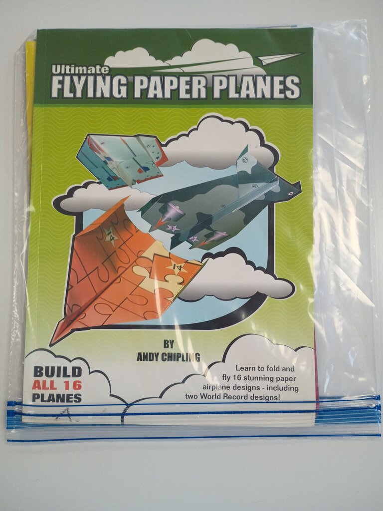 Ultimate Flying Paper Planes Book