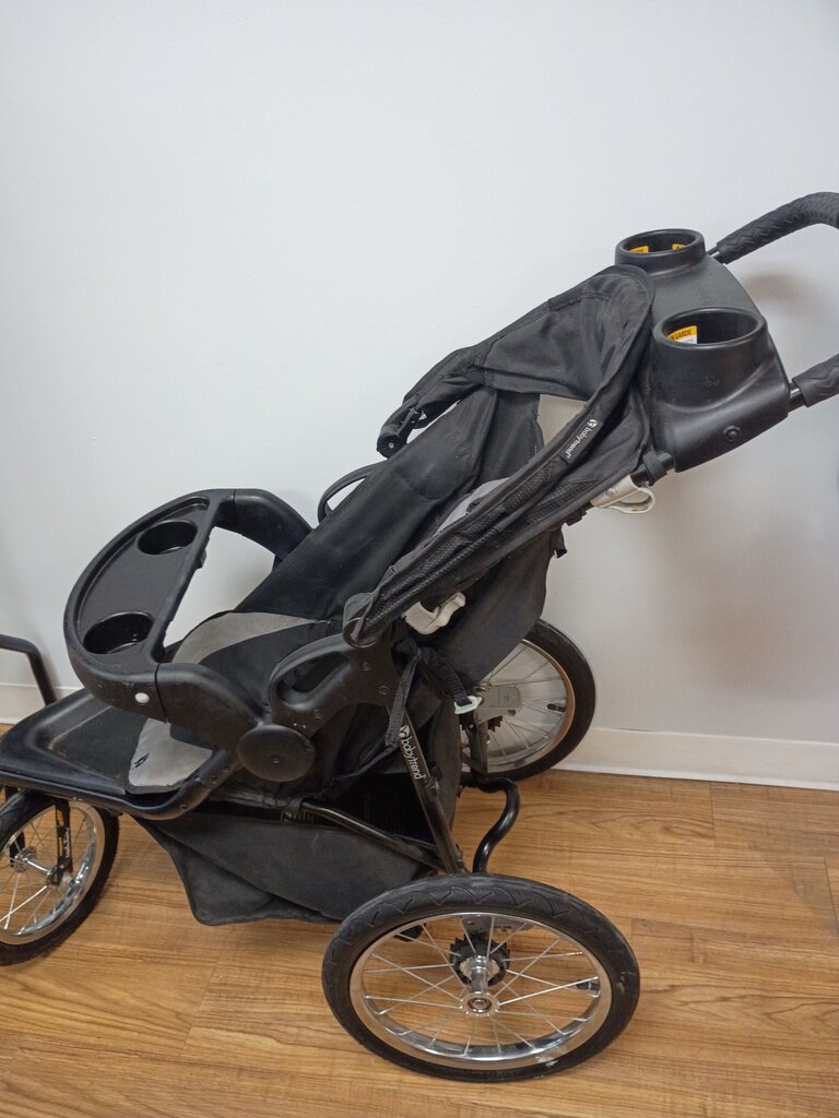 Baby Trend jogging stroller