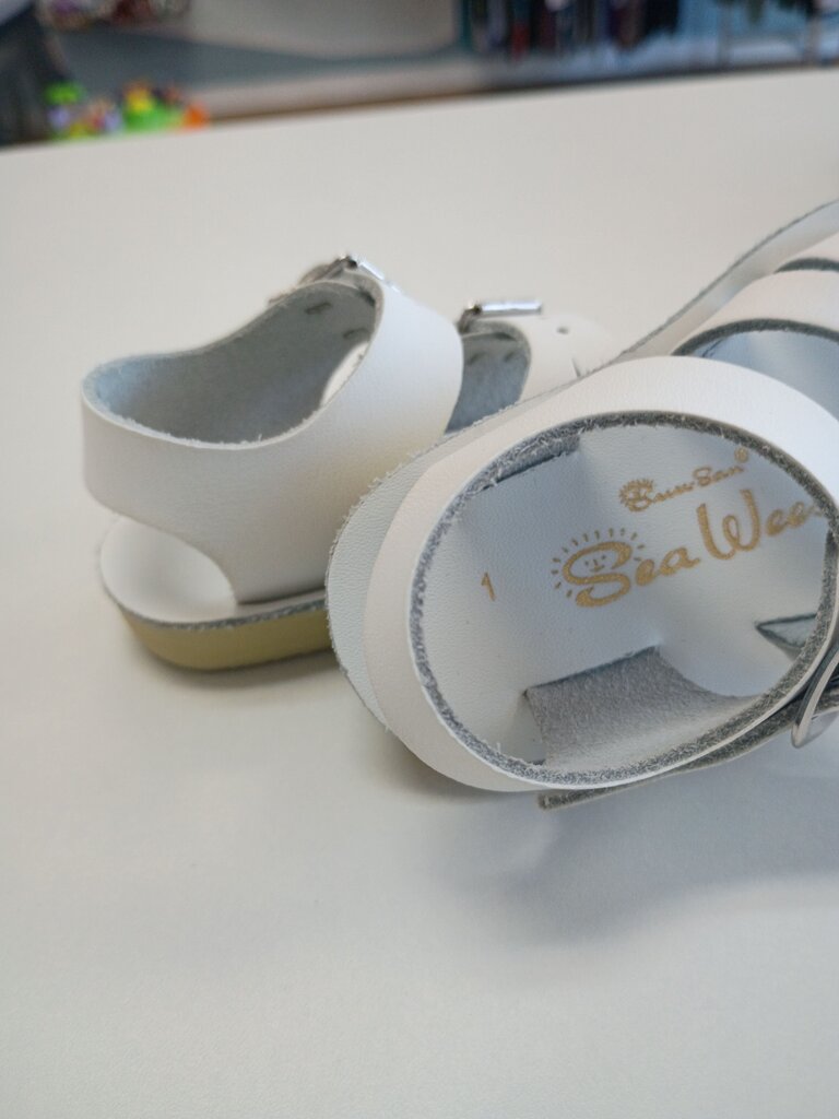 Sea Wee White Sandals