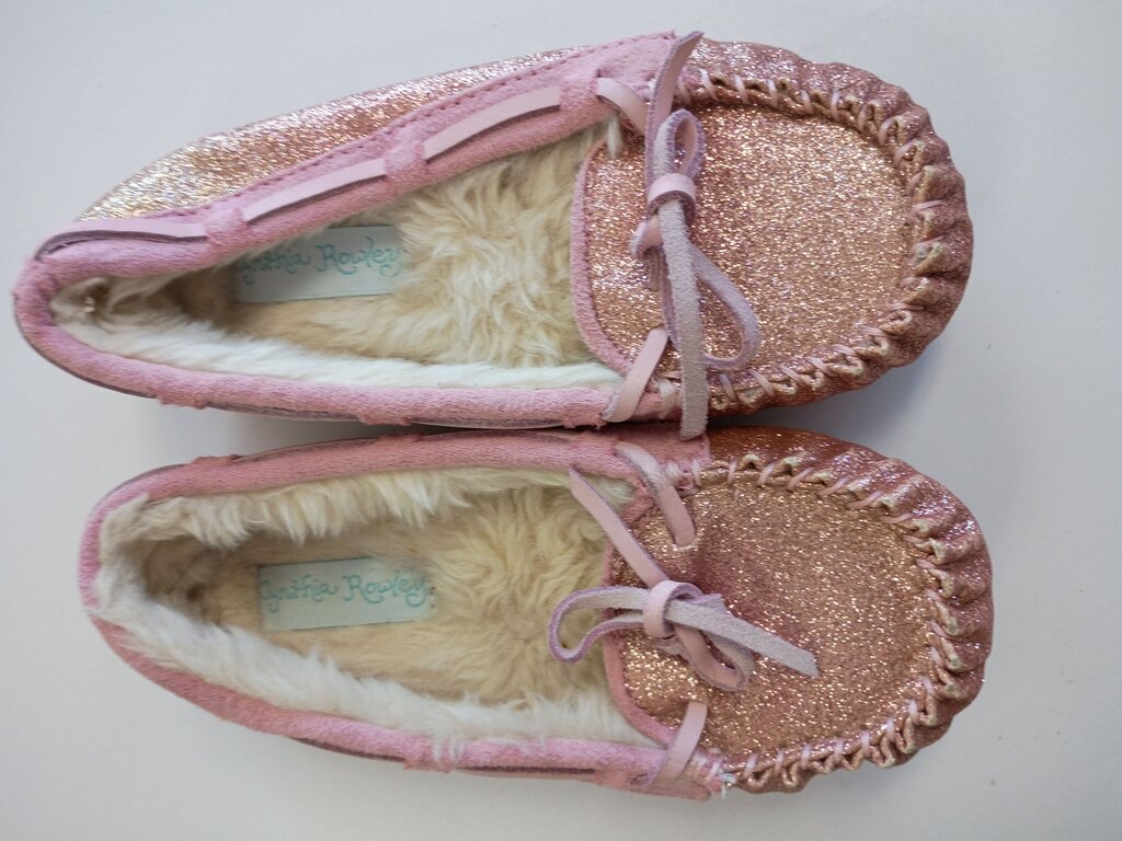 Cynthia Rowley Pink Glitter Moccasin Slippers