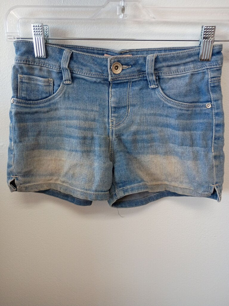 Squeeze Denim Shorts