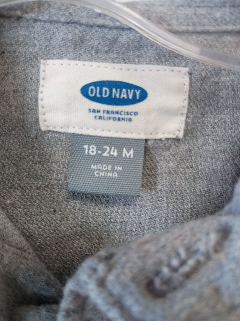 Old Navy Gray Button-Up Shirt