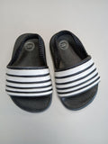 Wonder Nation Toddler Boys Slide Sandals