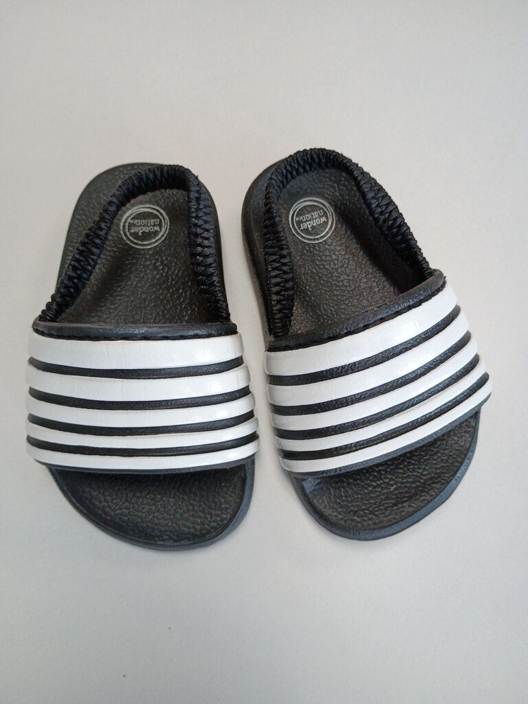 Wonder Nation Toddler Boys Slide Sandals