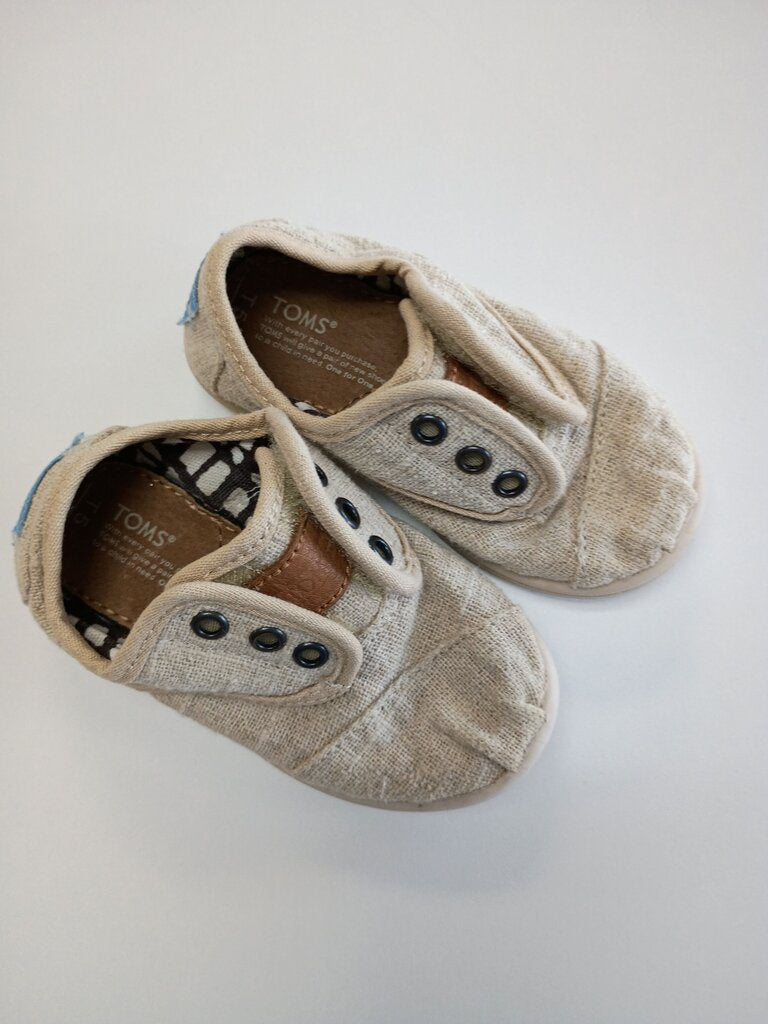 TOMS Infant Shoes
