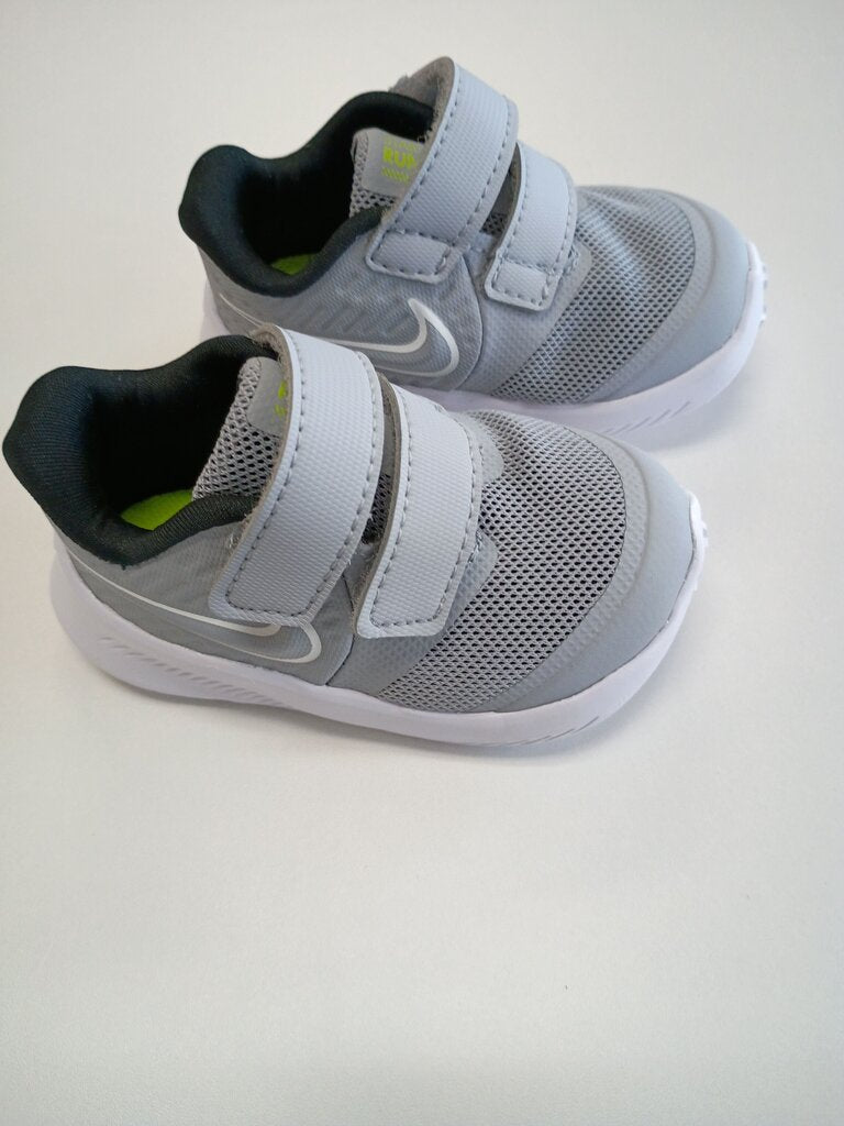 Nike Kids' Gray Mesh Running Shoes with Velcro