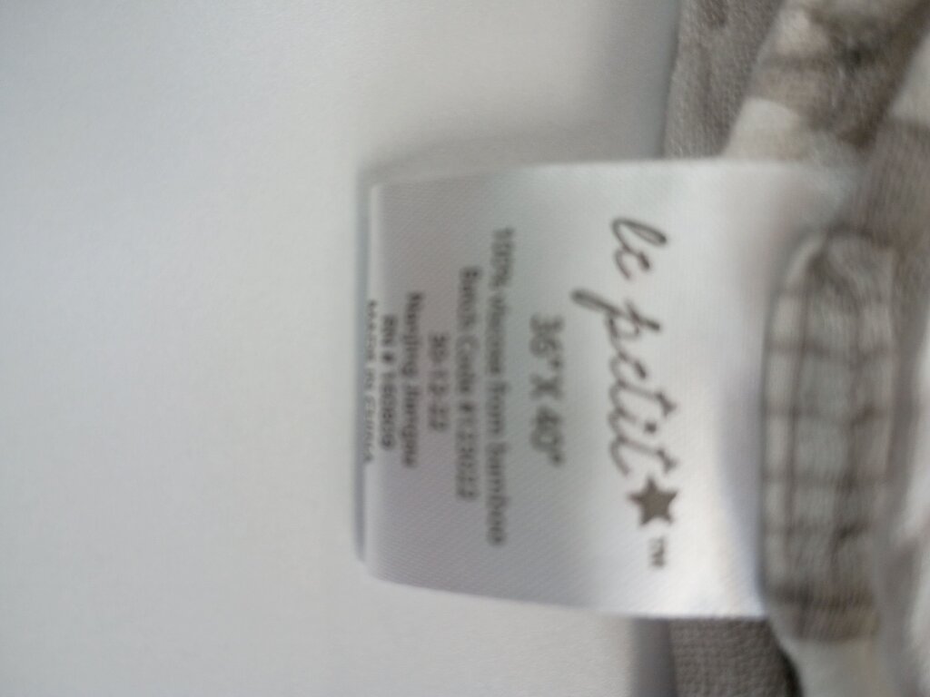 Le Petit Muslin Swaddle Blanket